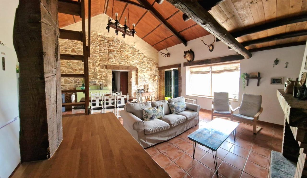 Villa Botero Constantina Esterno foto